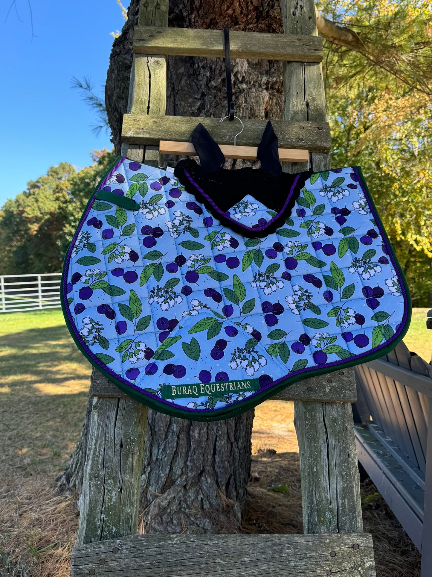 Saddle Pad w/ Bonnet - Blueberry Print